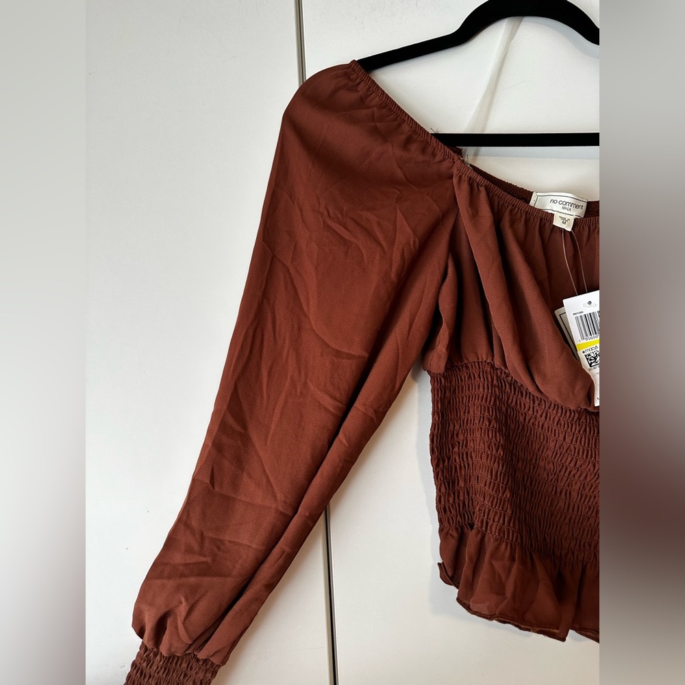 🤎 NWT No Comment Juniors M Brown Smocked Peasant Blouse Puff Sleeve Crop Top - Picture 4 of 12
